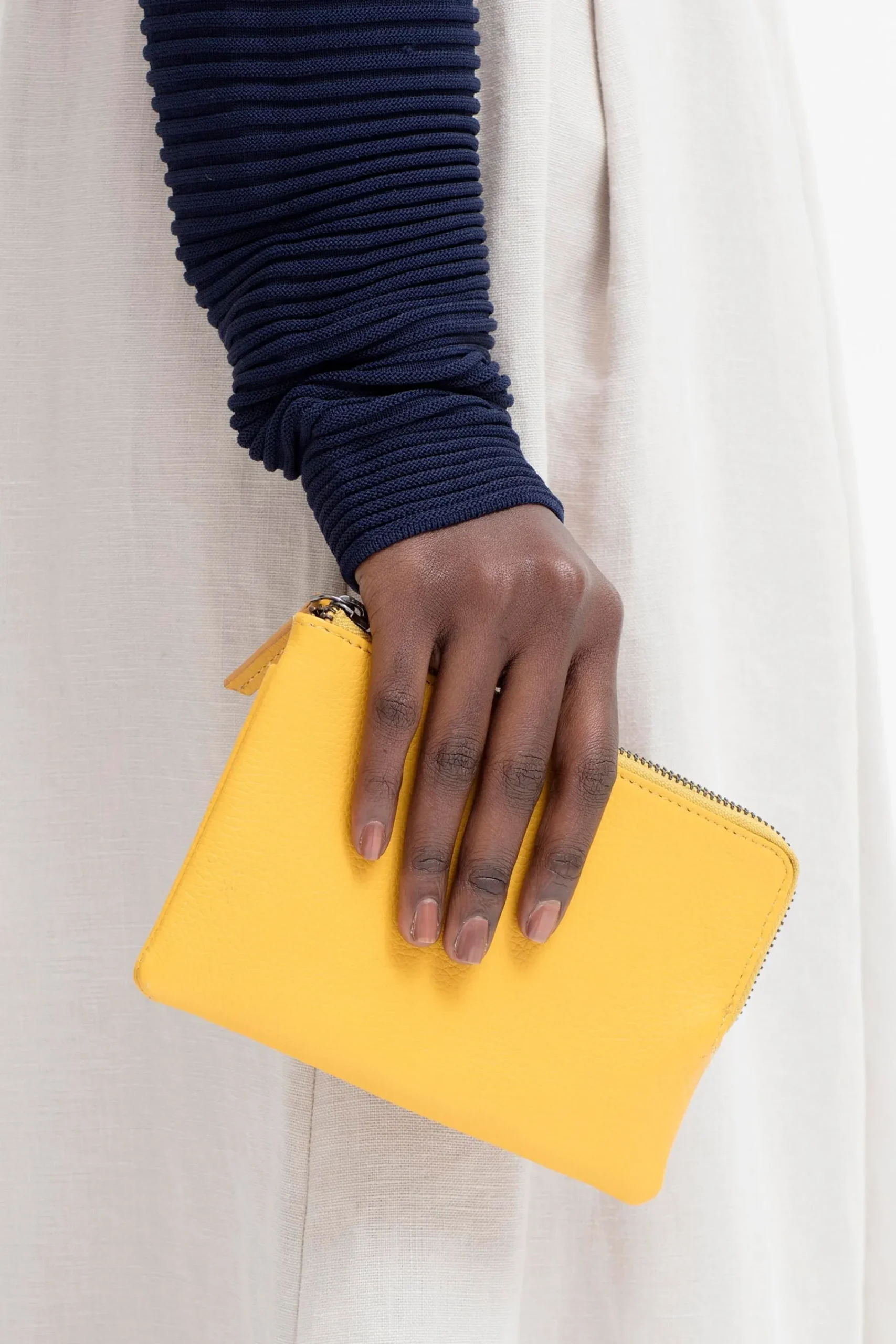 Kaia Pouch|ELK Online