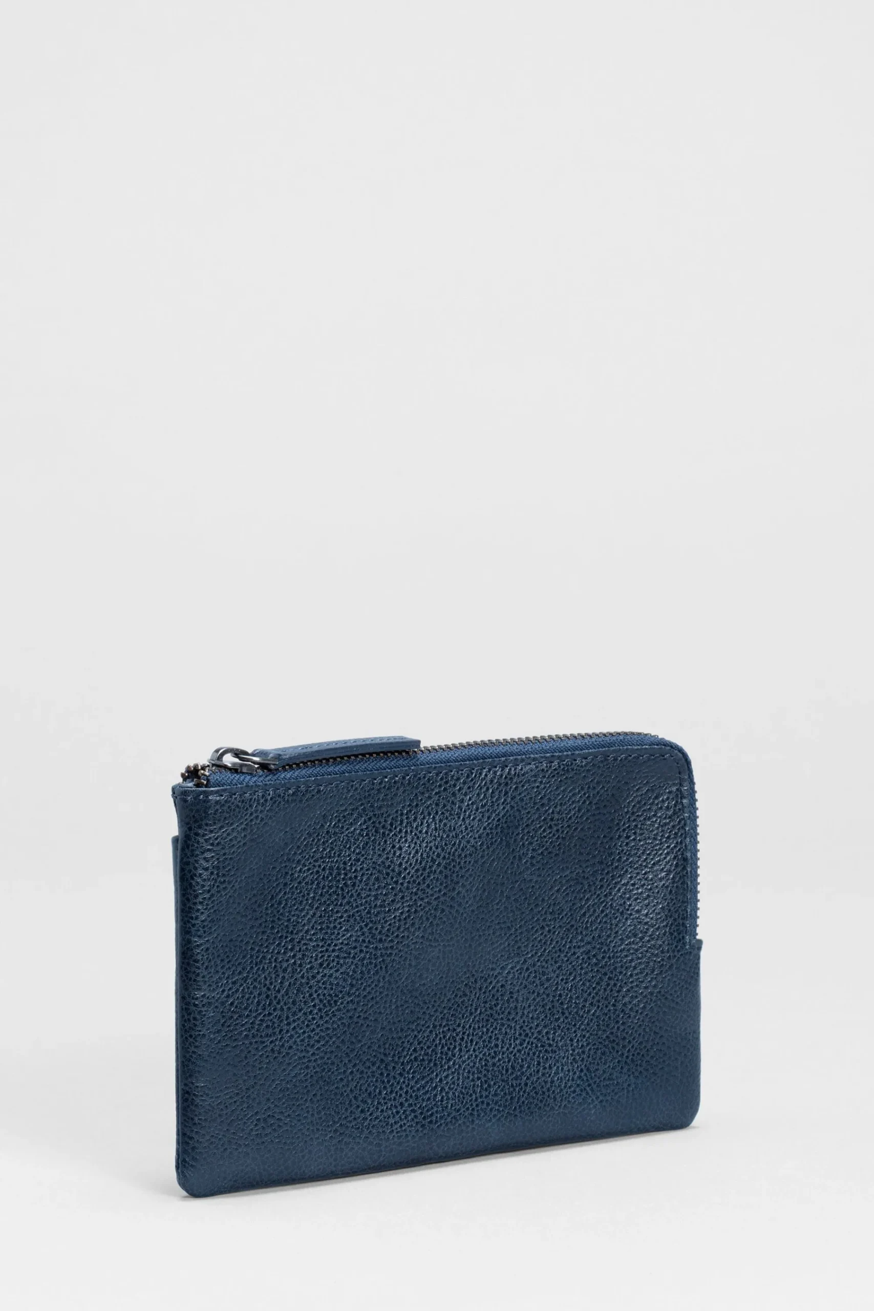 Kaia Pouch|ELK Online