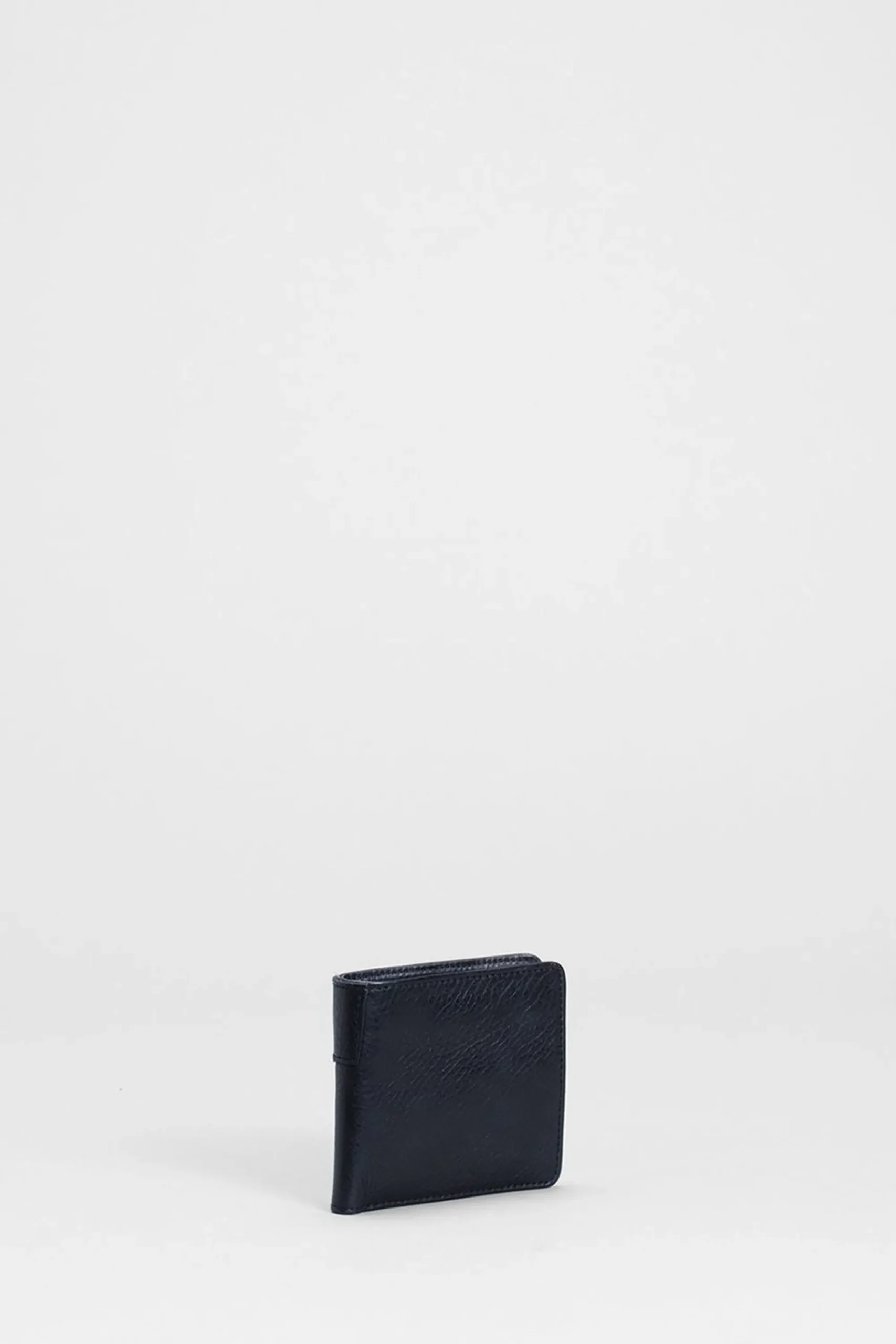 Mand Leather Wallet|ELK Discount