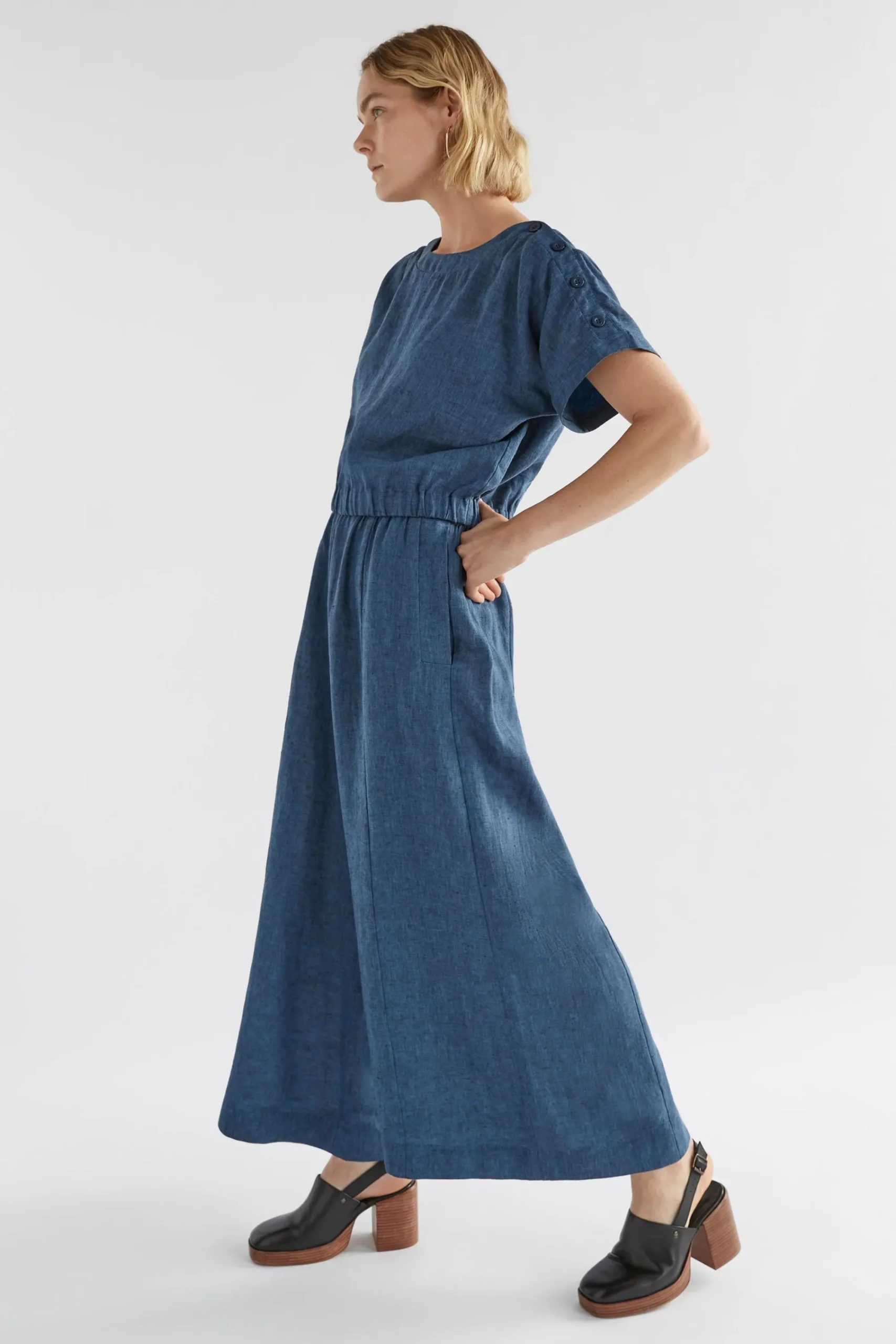 Sav Linen Top|ELK Online