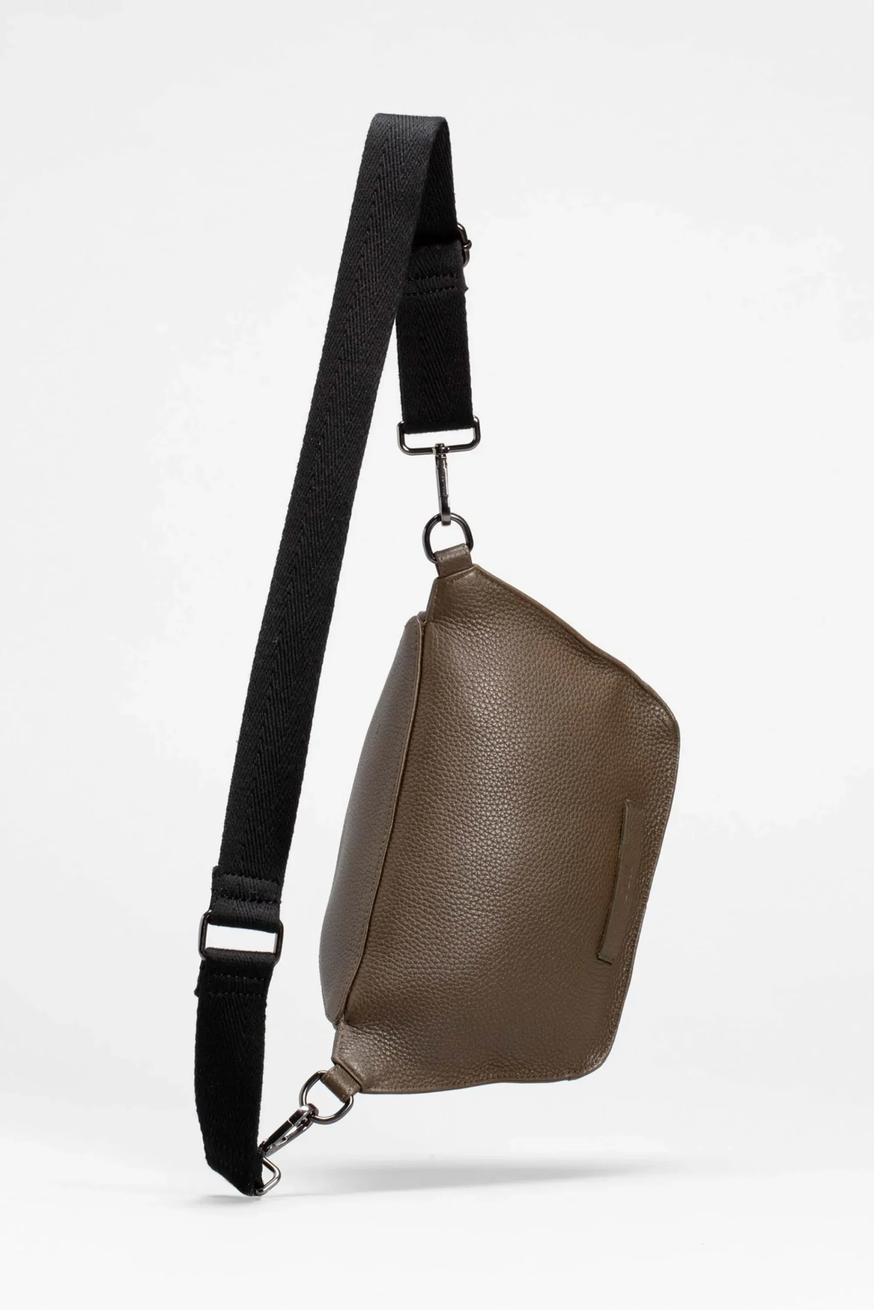 Tavik Sling Bag|ELK Clearance