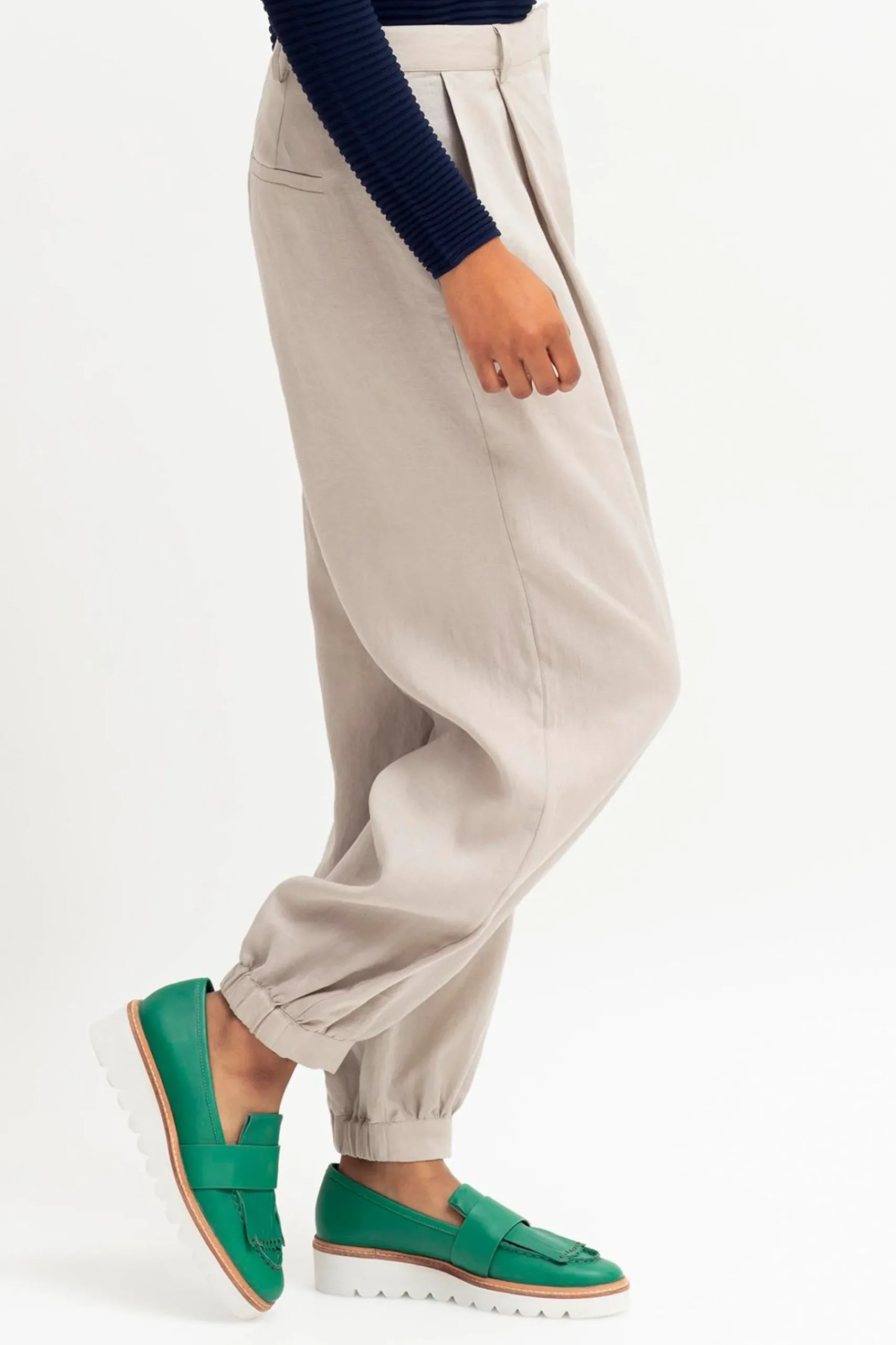 Taye Pant|ELK
