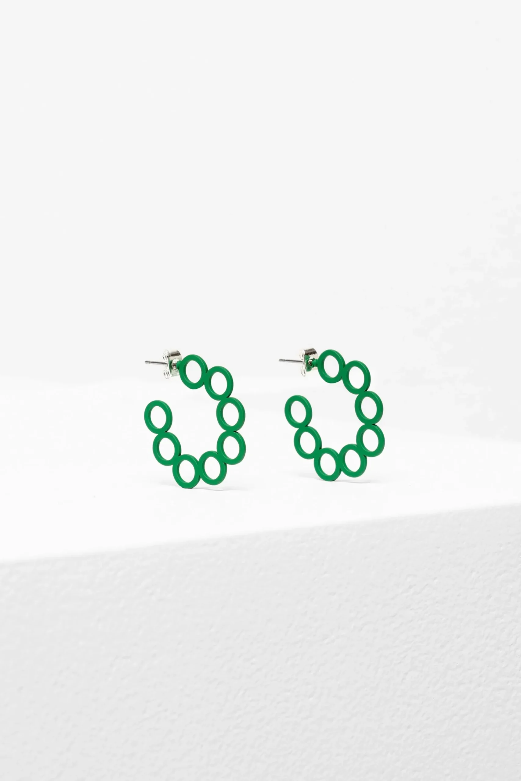 Tutra Earring|ELK Online