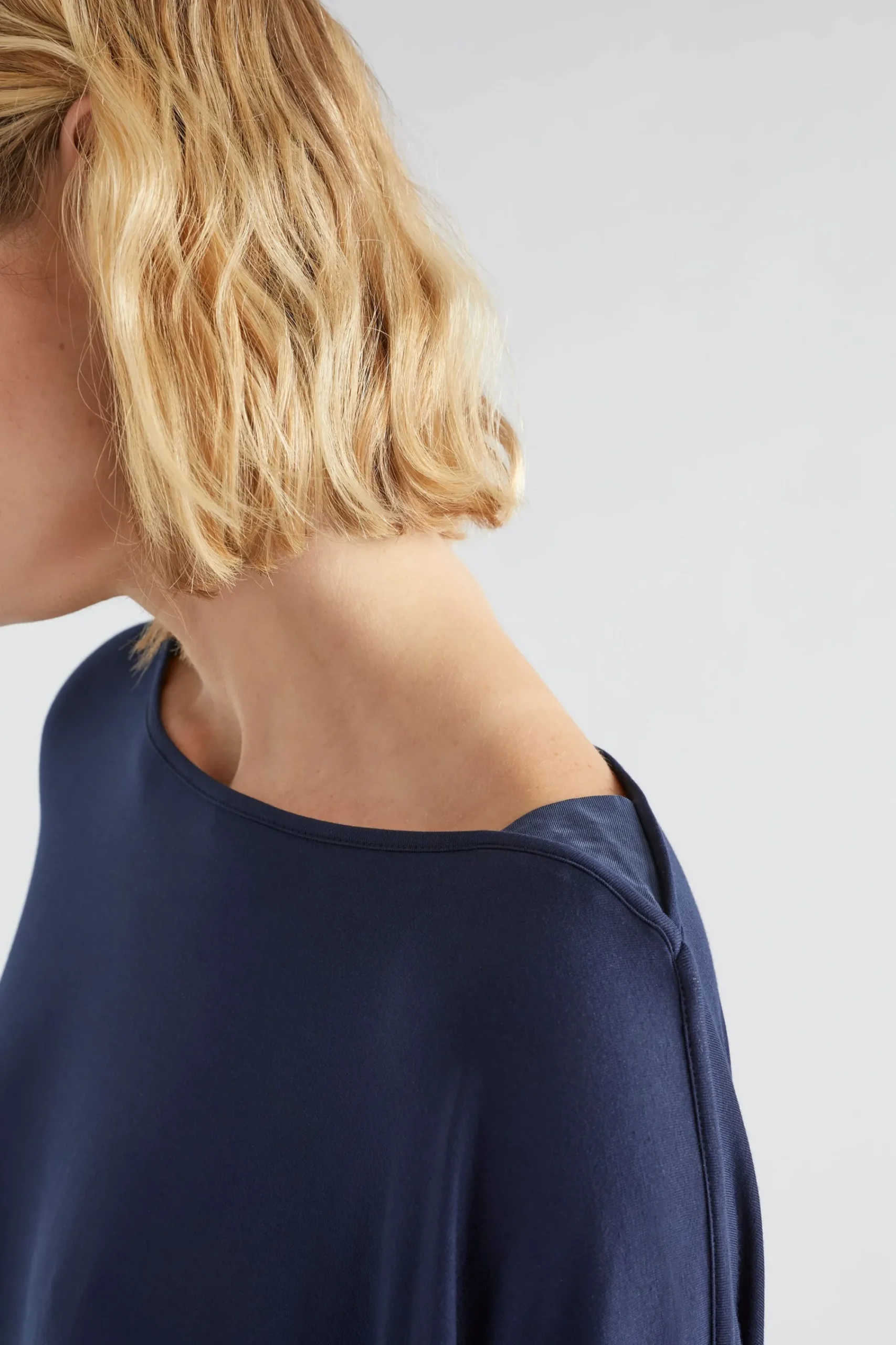 Wide Stretch Dress|ELK Outlet