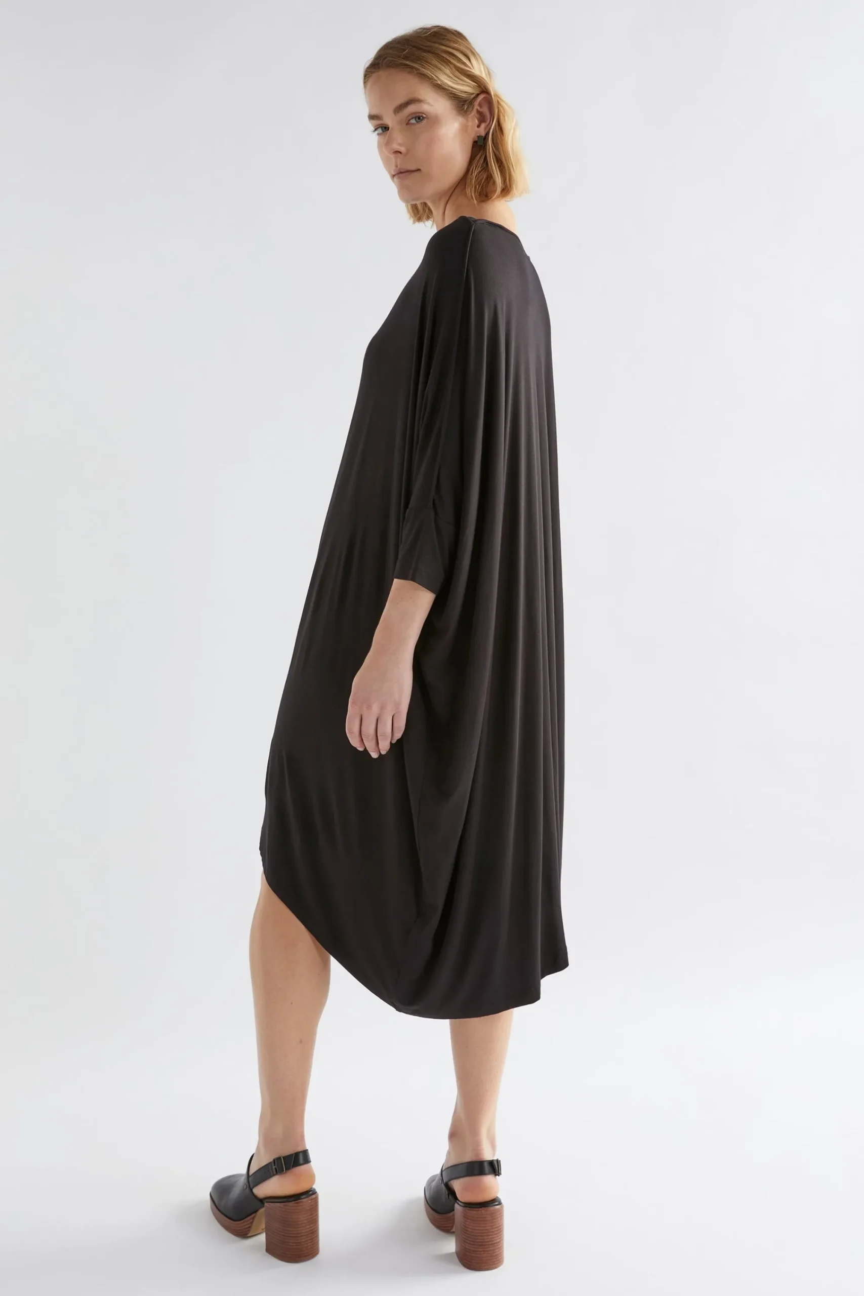 Wide Stretch Dress|ELK Outlet